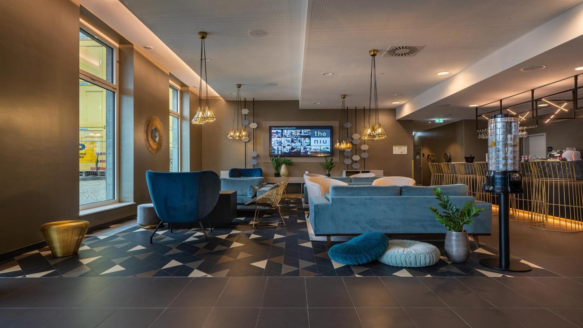 Holiday Inn - The Niu, Ridge Halle Central Station By Ihg Экстерьер фото